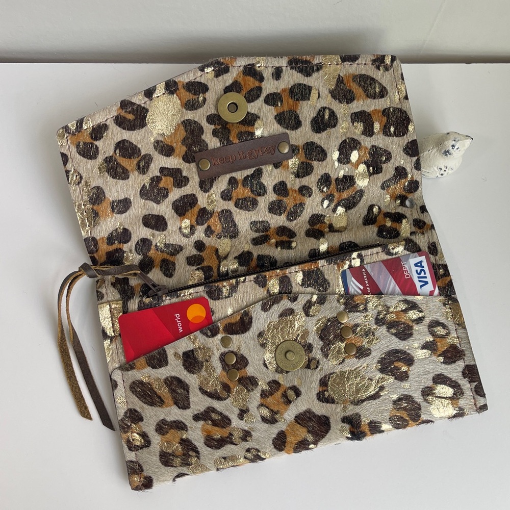 Keep It Gypsy Clutch Crossbody Bag - Picture 9 of 16